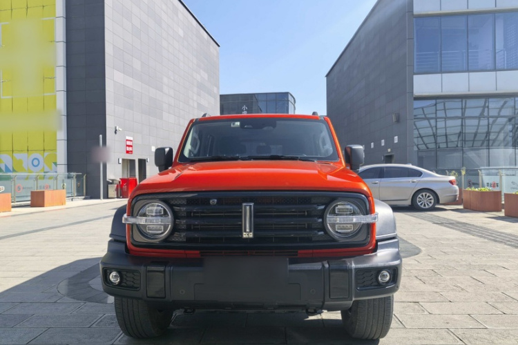 坦克300 2021款 越野版 2.0T 征服者车身外观6005