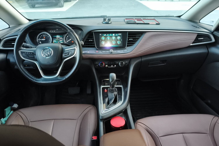 别克GL6 2019款 18T 6座互联尊贵型 国VI中控内饰12