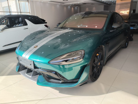 小米汽车 小米SU7 Ultra 2025款 Ultra