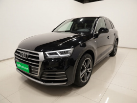 奥迪Q5L 2020款 40 TFSI 荣享时尚型