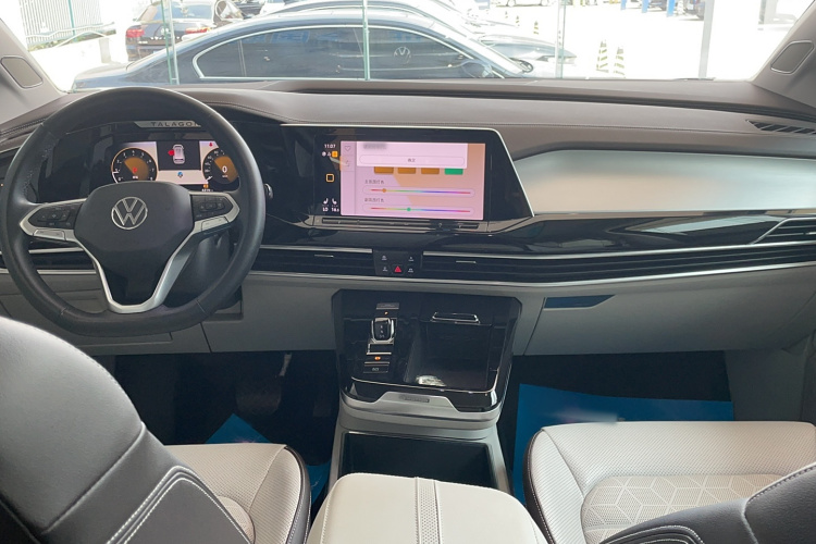 大众 揽境 2022款 380TSI 四驱豪华佳境版Pro 7座中控内饰7005