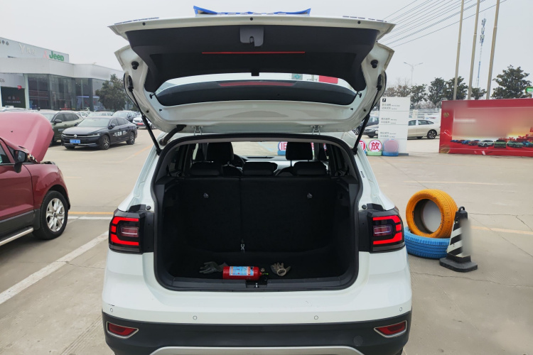 大众 探影 2023款 200TSI DSG 悦智联版机舱底盘23