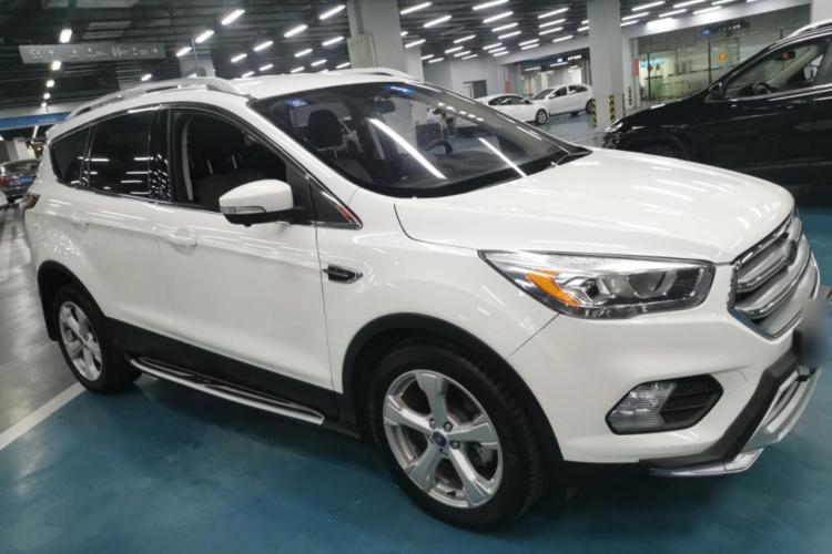 福特 翼虎 2017款 EcoBoost 180 两驱精翼型车身外观3