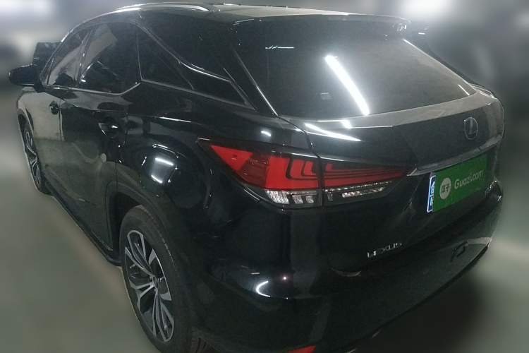 雷克萨斯RX 2021款 300 四驱特别版车身外观5