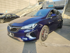 别克 威朗 2018款 两厢GS 20T 双离合进取型