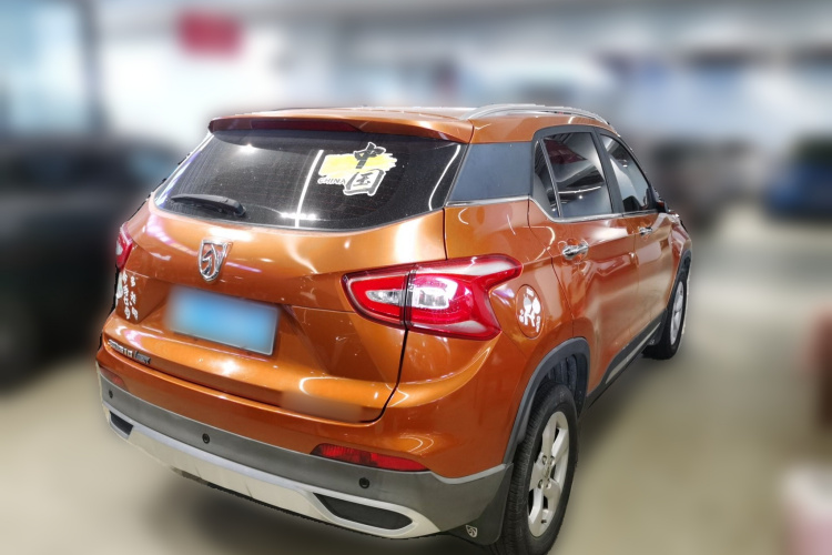 宝骏510 2017款 1.5L 自动时尚型车身外观7