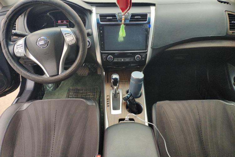 日产 天籁 2018款 2.0L XL 智进版中控内饰7003