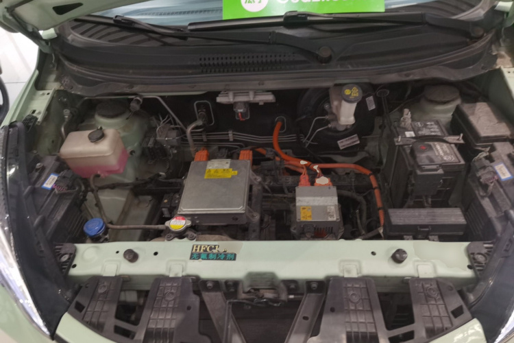 长安欧尚 奔奔E-Star 2022款 国民版 多彩限量款（快充版）三元锂局部细节24