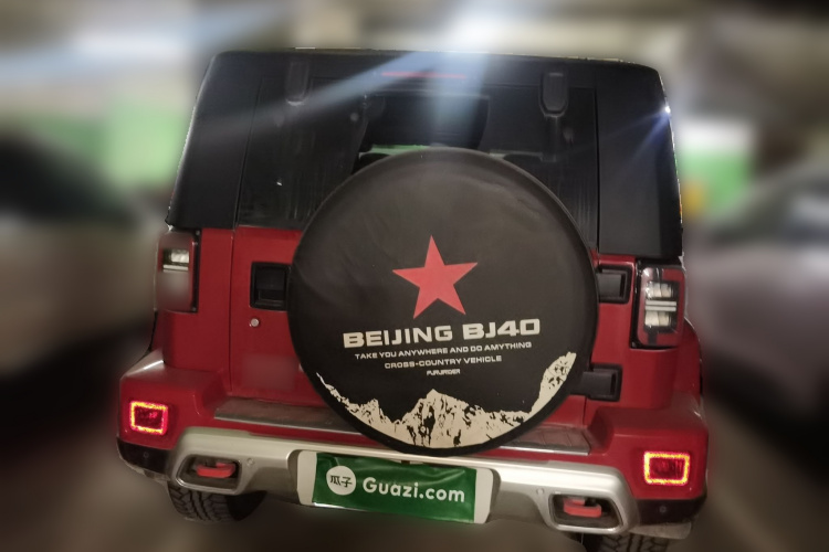 北京越野 北京BJ40 2023款 2.0T 自动四驱城市猎人版侠客型车身外观6004