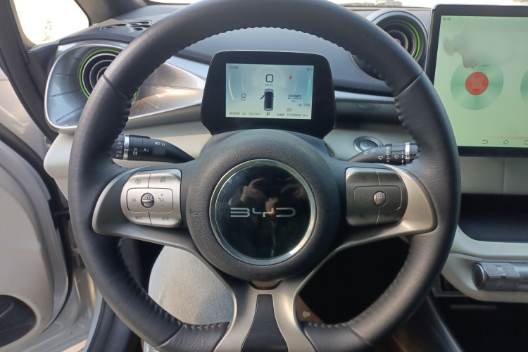 比亚迪 海豚 2021款 405km 时尚版局部细节13