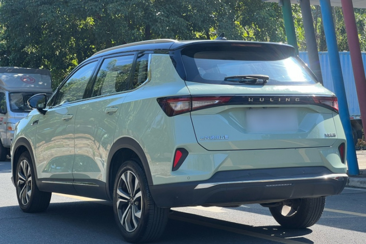 五菱汽车 五菱星辰 2021款 1.5T CVT星曜版车身外观6003