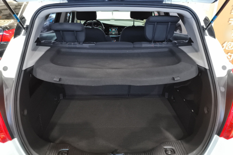 别克 昂科拉 2018款 18T 自动两驱都市领先型机舱底盘23