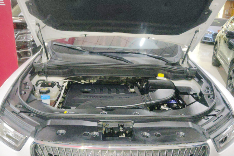 哈弗H6 2021款 1.5T 自动都市版机舱底盘24