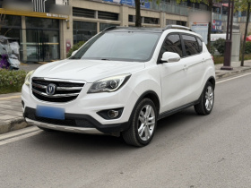 长安CS35 2017款 1.6L 手动豪华型