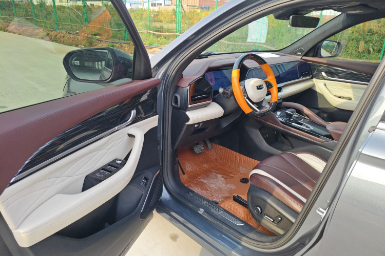 吉利汽车 星越L 2021款 2.0TD 高功自动四驱旗舰型中控内饰7003