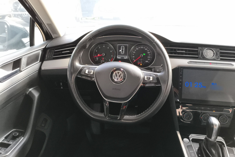 大众 迈腾 2018款 330TSI DSG 领先型局部细节13