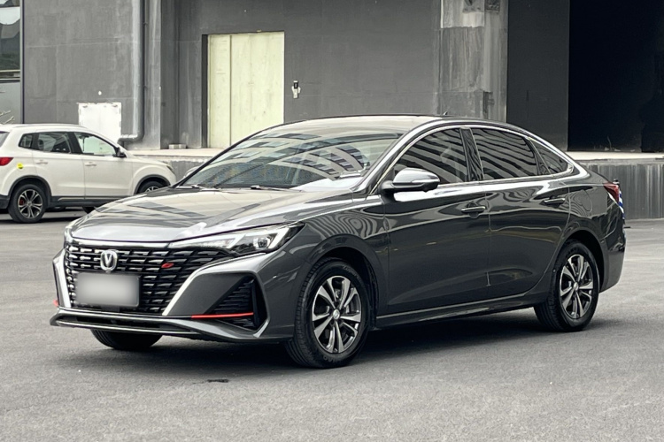 长安 逸动 2024款 PLUS 蓝鲸NE 1.4T GDI DCT高能版车身外观6002