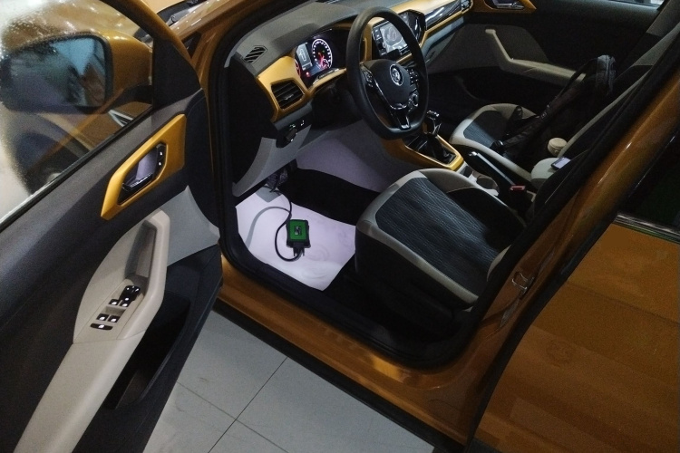 大众 途铠 2019款 1.5L 自动舒适版中控内饰20