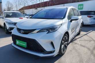 丰田 格瑞维亚 2022款 2.5L混动 旗舰版