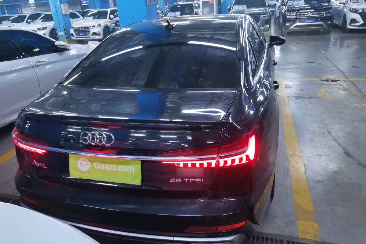 奥迪A6L 2024款 45 TFSI 臻选动感型车身外观6004