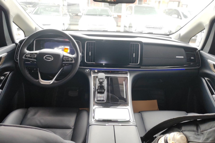 广汽传祺 传祺M8 2023款 领秀系列 390T 尊贵版中控内饰12