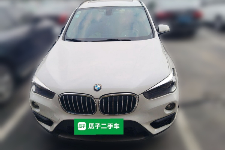 宝马X1 2018款 sDrive18Li 时尚型车身外观2