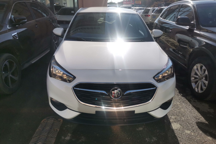 别克 凯越 2020款 15N CVT精英型车身外观2