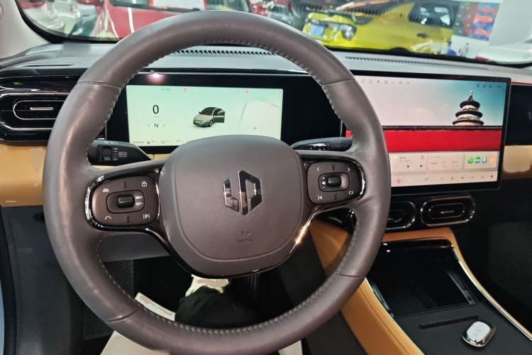 零跑汽车 零跑C01 2024款 增程 316尊享版中控内饰7002