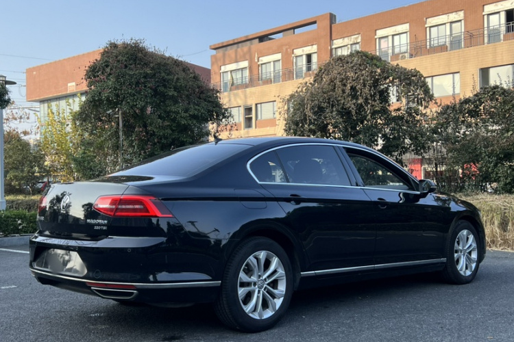 大众 迈腾 2019款 330TSI DSG 豪华型 国V车身外观6006