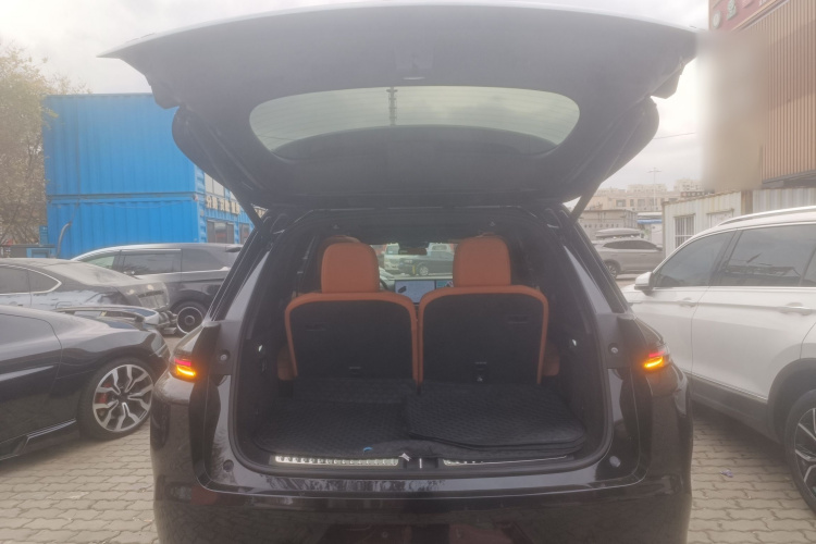 理想汽车 理想L8 2024款 Pro机舱底盘23