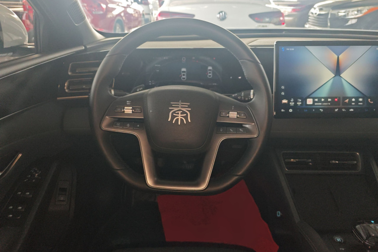 比亚迪 秦L 2025款 DM-i 智驾版 80KM领先型局部细节13