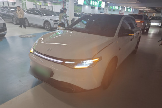 零跑汽车 零跑C01 2023款 606智享版