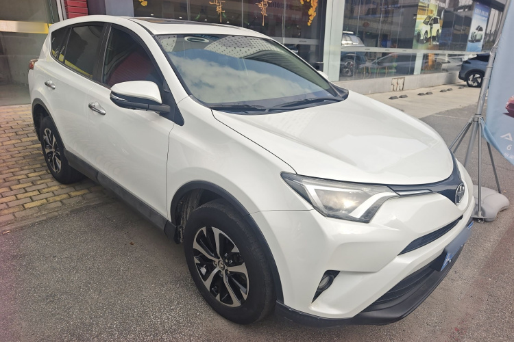丰田 RAV4荣放 2016款 2.0L CVT两驱风尚版 国V车身外观6002