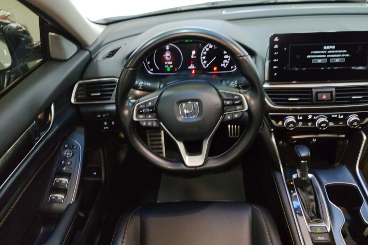 本田 雅阁 2022款 260TURBO 幻夜·尊贵版中控内饰13