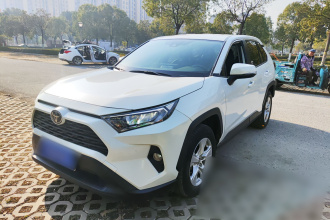 丰田 RAV4荣放 2020款 2.0L CVT两驱都市版