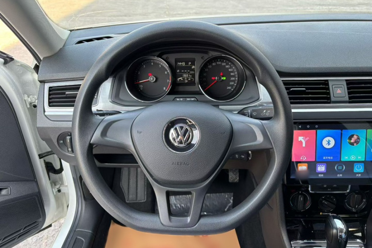 大众 2019款 改款 宝来·传奇 1.5L 自动时尚型 国VI中控内饰7003