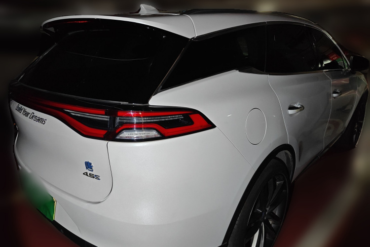 比亚迪 唐新能源 2018款 DM 2.0T 全时四驱智联创享型 7座 国V车身外观7