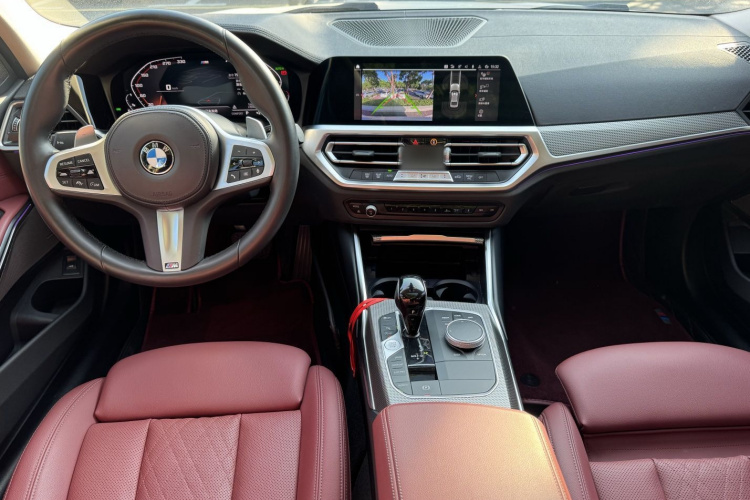 宝马3系 2022款 325Li M运动曜夜套装中控内饰7004