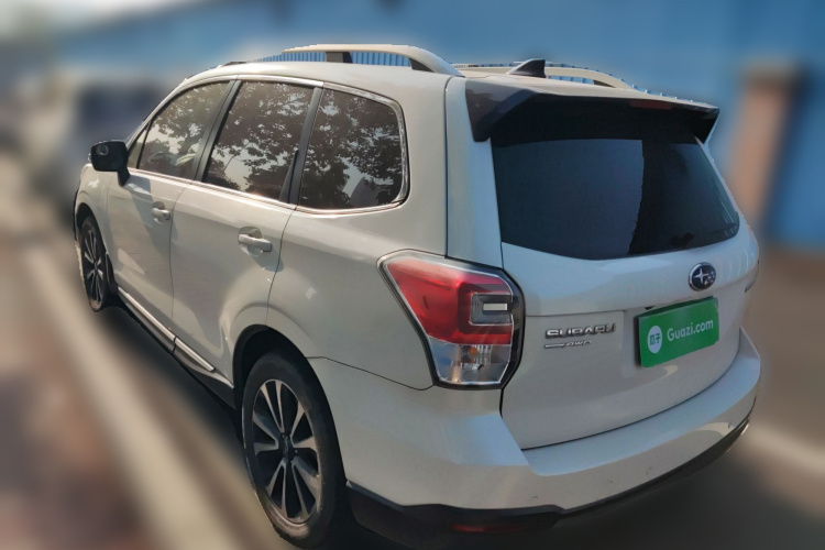 斯巴鲁 森林人 2018款 2.5i 尊贵导航版EyeSight车身外观5