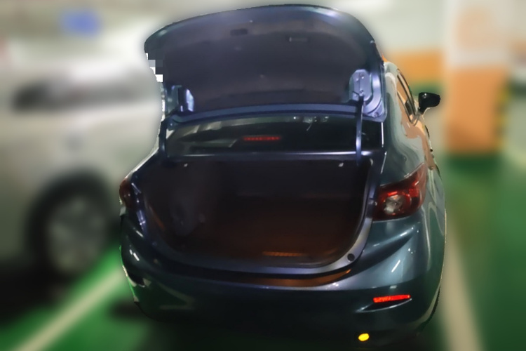 马自达3 昂克赛拉 2017款 三厢 2.0L 自动旗舰型 国V中控内饰23