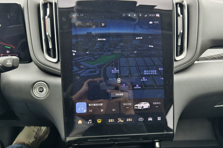 红旗HS3 PHEV 2024款 PHEV 115km 劲为版局部细节16