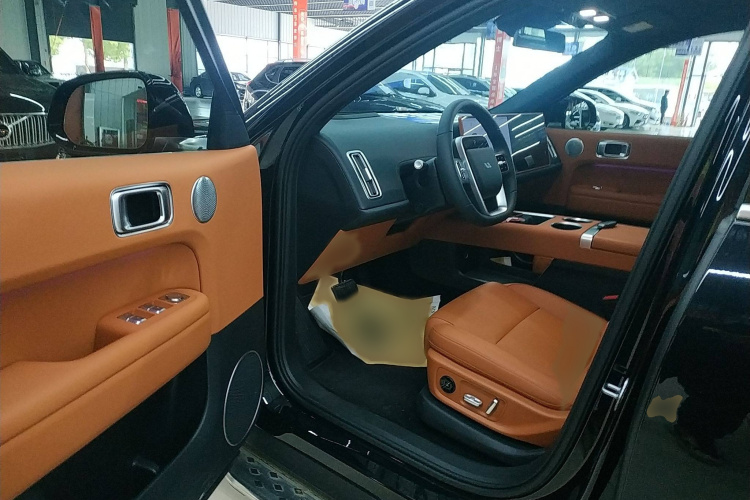 理想汽车 理想L6 2024款 Pro中控内饰7003