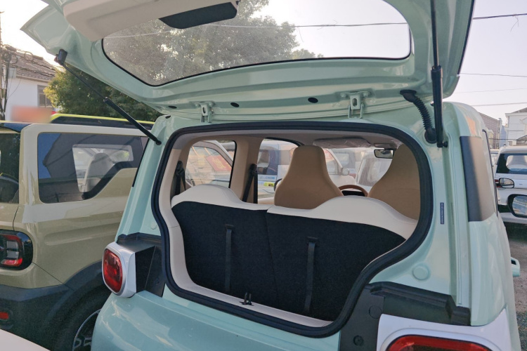 五菱汽车 宏光MINIEV 2024款 第三代 215km 青春版机舱底盘23