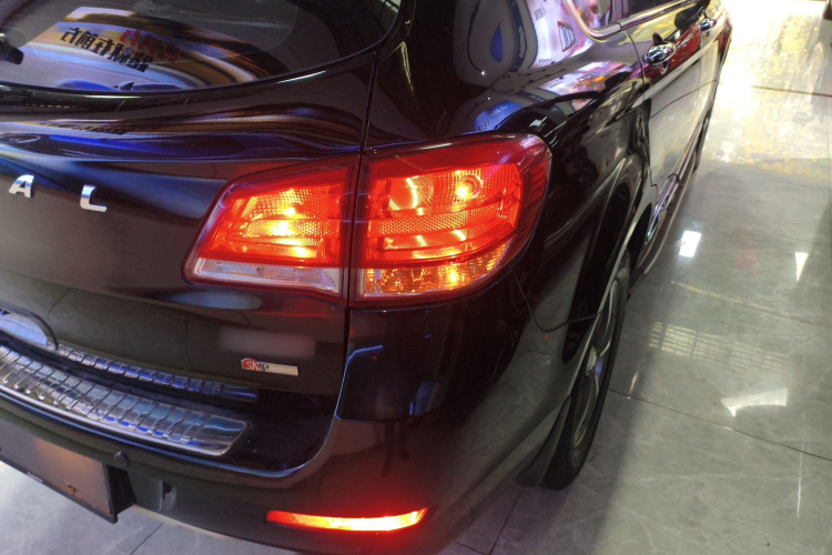 哈弗H6 2016款 升级版 1.5T 手动两驱精英型车身外观6006