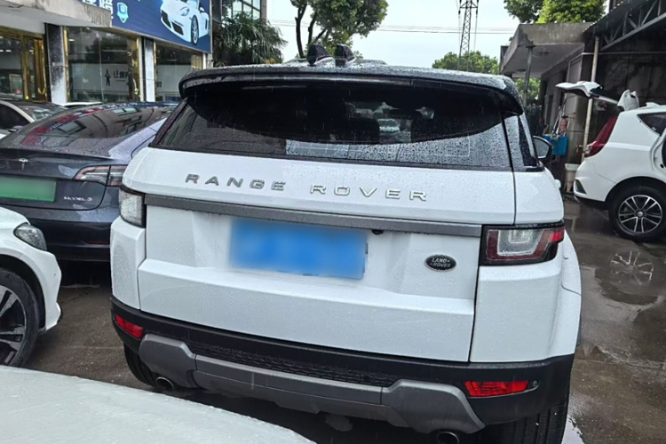 路虎 揽胜极光 2018款 240PS SE 智耀版车身外观6004