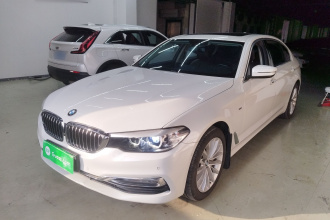 宝马5系 2018款 改款  530Li xDrive 豪华套装