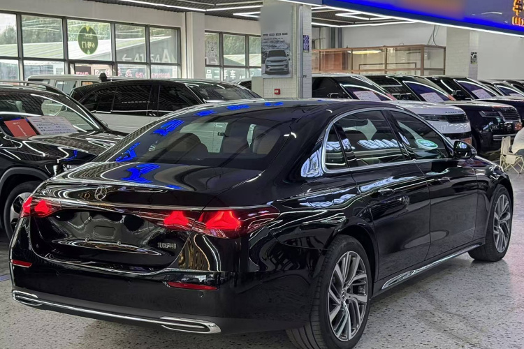 奔驰E级 2025款 E 300 L 时尚型车身外观6003