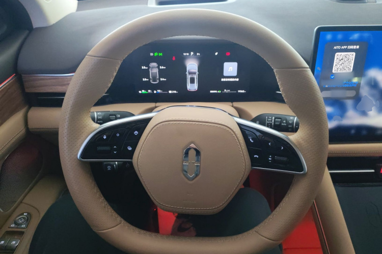 鸿蒙智行 问界M7 2024款 1.5T 智驾四驱Max版 5座局部细节13