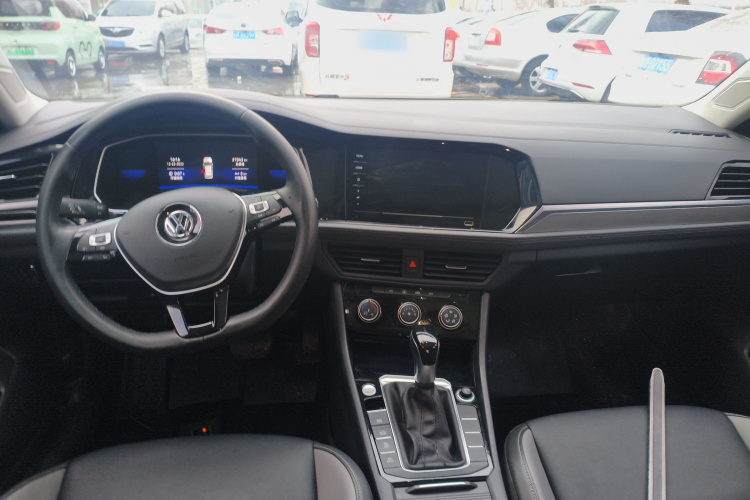 大众 速腾 2021款 280TSI DSG舒适智联版中控内饰7002