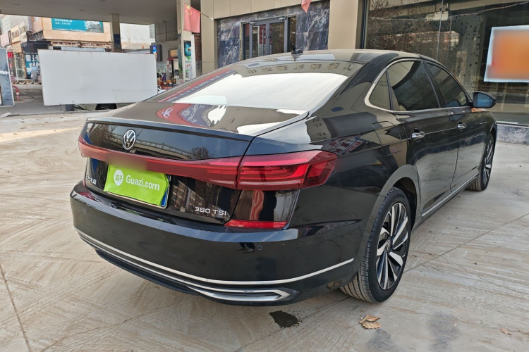 大众 帕萨特 2024款 380TSI 豪华版车身外观6005